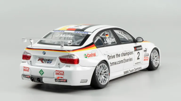 Nunu PN24037 BMW 320si E90 2008 WTCC Brands Hatch Winner 1/24 – immagine 3