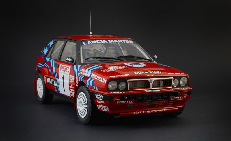 Italeri 4712 Lancia Delta HF Integrale Sanremo 1989 1/12 – imagen 3