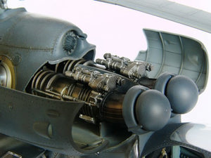 Trumpeter 05103 Mil Mi-24V Hind-E Helicopter – zdjęcie 2