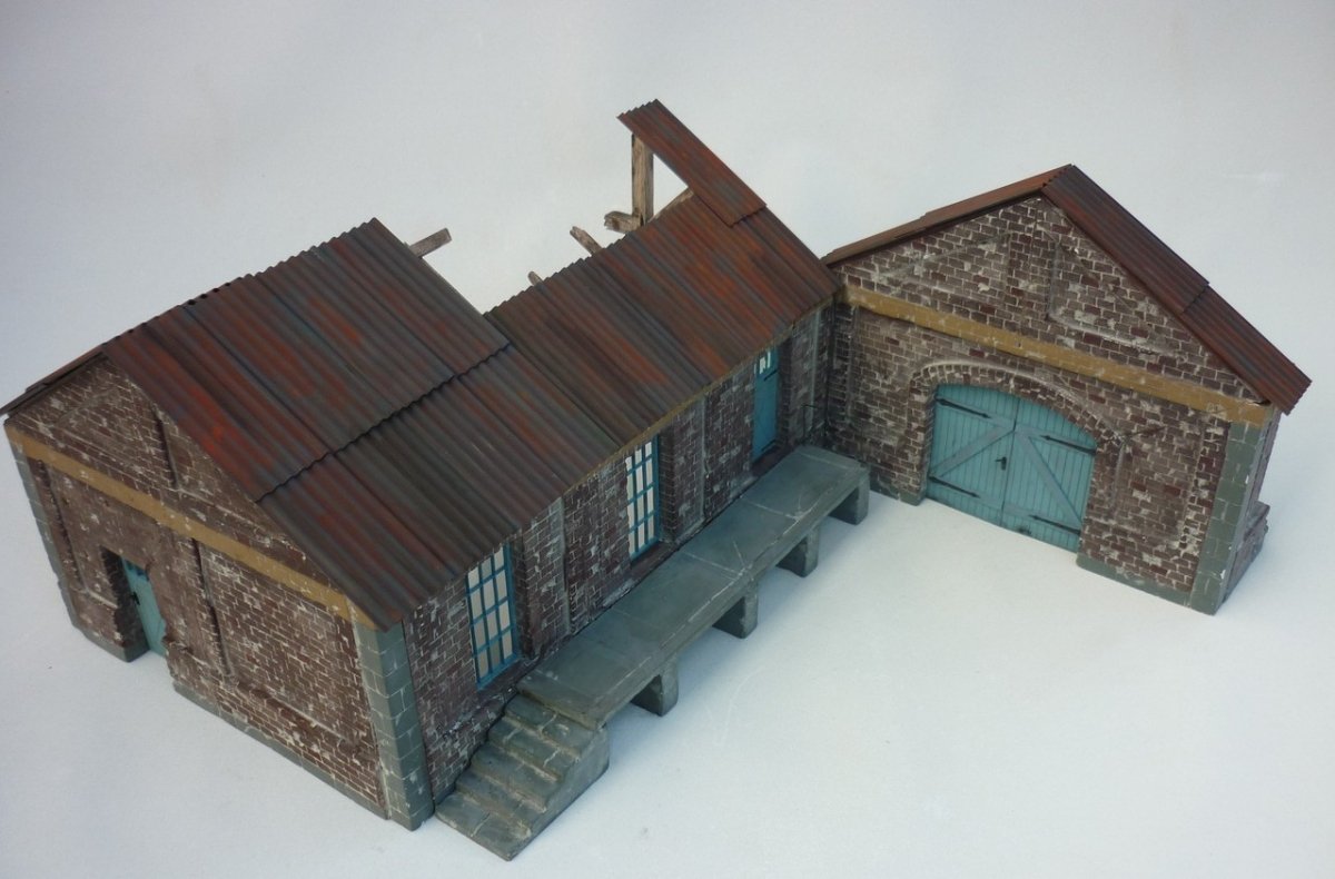 RT-Diorama 35211 Freight Shed (Modular System) 1/35 – image 7