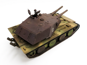 Modelcollect UA35011 Poing de guerre, char lourd allemand E-60 de la Seconde Guerre mondiale avec deux canons d&amp;#39;assaut de 128 mm, échelle 1/35 – image 9