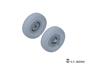 ET Model P35-062 WWII German Sd.Kfz.9 18t FAMO Sagged front wheels and Workable Track 1/35 – image 2