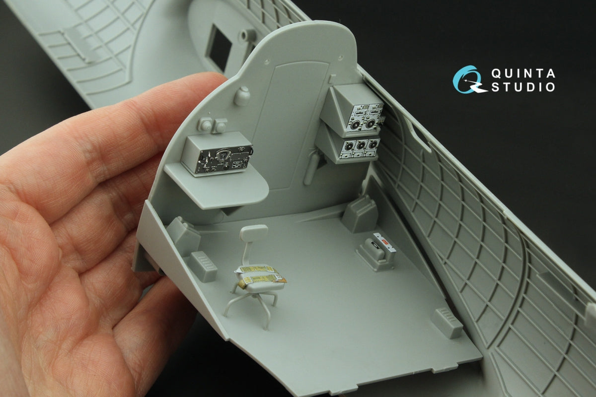 Quinta Studio QD32224 Compartiment de l&amp;#39;opérateur radio pour Boeing B-17G. Intérieur coloré imprimé en 3D sur papier décalcomanie (HK models) 1/32 – image 10