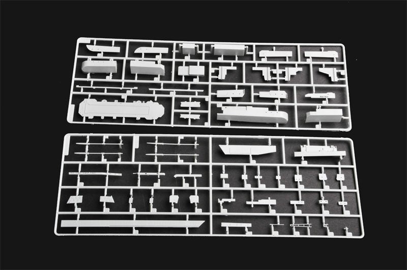 Trumpeter 06703 PLA Navy Aircraft Carrier 1/700 – immagine 6