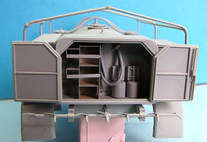 Mirror Models 35165 CMP CHEVROLET C60L WATER TRUCK 1/35 – immagine 4