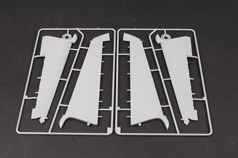 Trumpeter 03201 Grumman F-14A Tomcat 1/32 – immagine 2