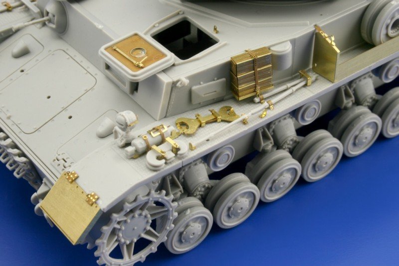 Eduard 36099 Flakpanzer Ostwind 1/35 Dragon – imagen 4