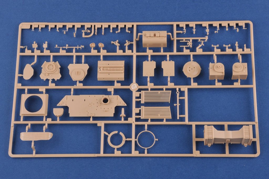 Hobby Boss 84502 Leopard C1A1 (Canadian MBT) 1/35 – immagine 12