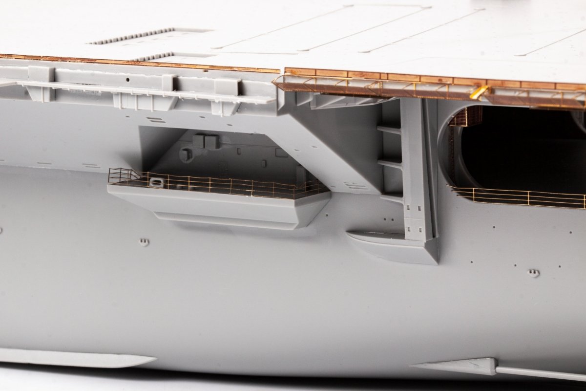 Eduard 53283 USS Constellation CV-64 part 3 - railings &amp;amp; safety nets TRUMPETER 1/350 – immagine 13