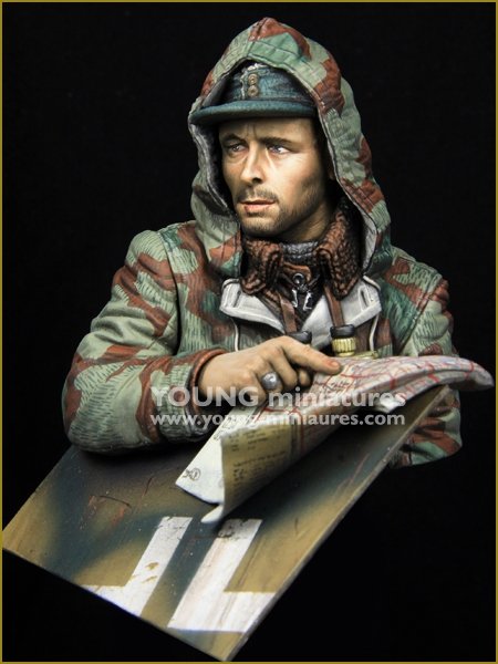 Young Miniatures YM1886 Kampfgruppe Officer Russia 1943 &amp;#39;Ostwind&amp;#39; 1/10 – imagen 2