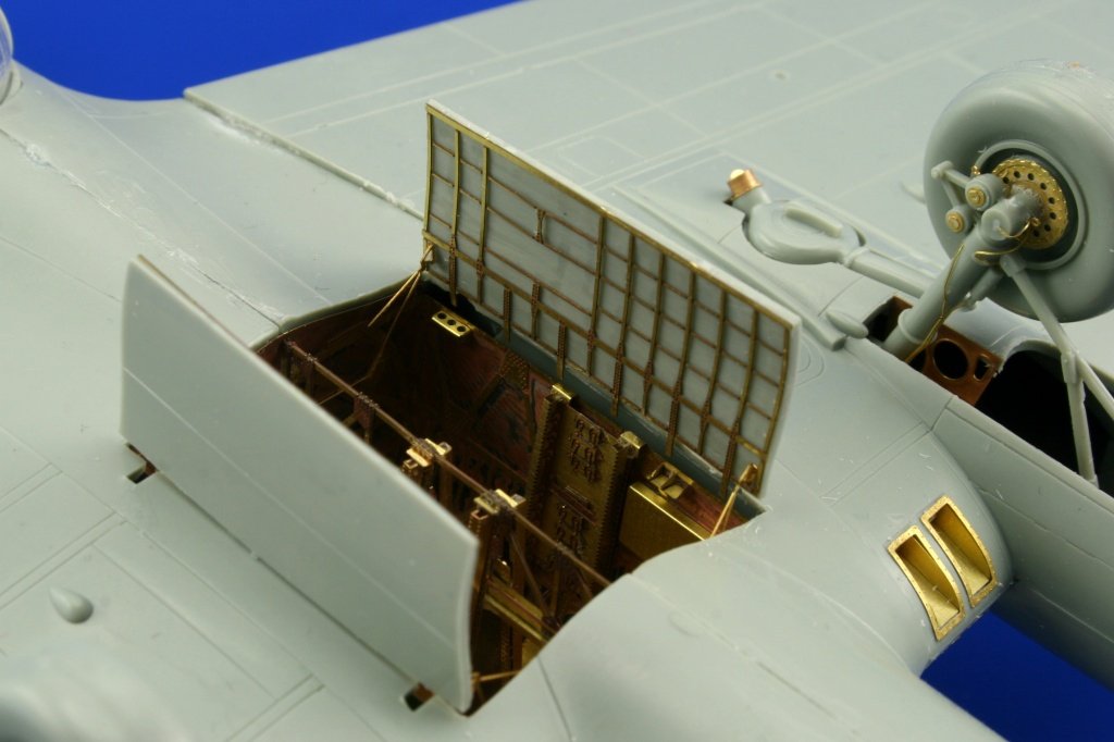 Eduard 72468 B-17E/ F exterior 1/72 ACADEMY MINICRAFT – immagine 17