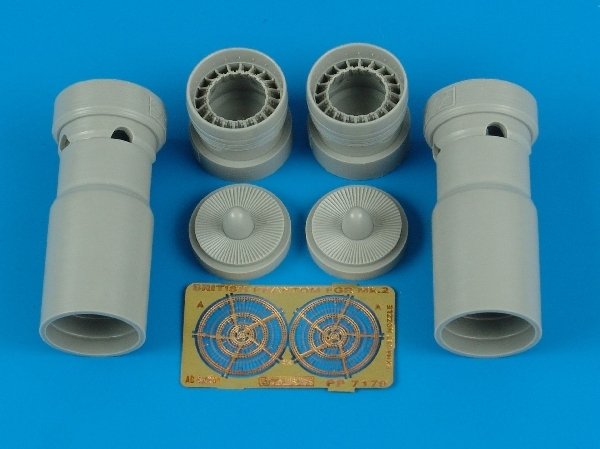 Buses d'échappement Aires 7179 FG.1 British Phantom 1/72 FUJIMI