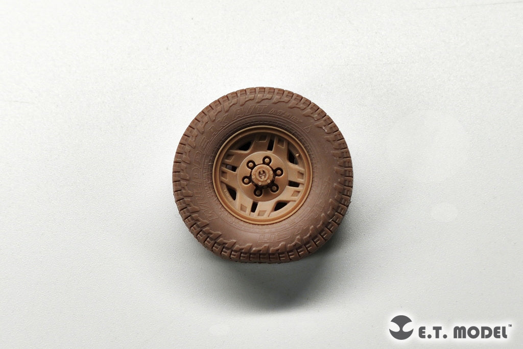 E.T. Model P35-163 PICK UP Truck Sagged Wheels Type.2 1/35 – immagine 11
