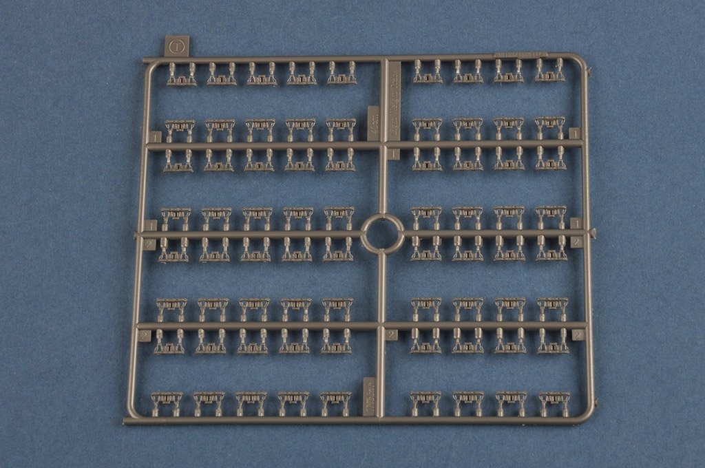 Hobby Boss 80151 German Type III/IV Hybrid Chassis Tank Small Turret 1/35 – immagine 10