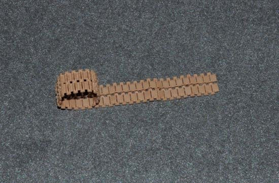Trumpeter 02064 Workable Track Links for Russian T-90 MBT 1/35 – Bild 3