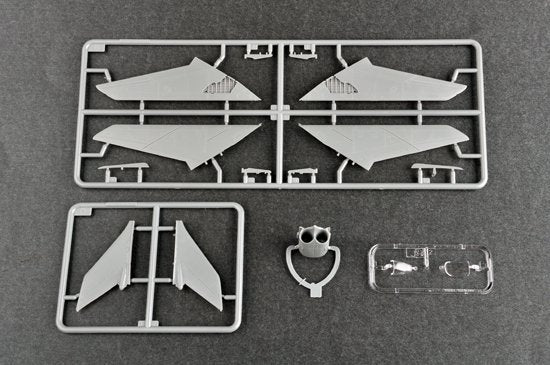 Trumpeter 01685 Nanchang Q5C 1/72 – imagen 7