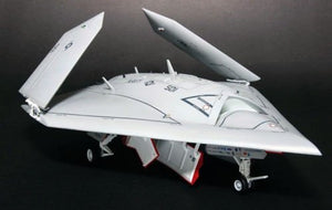 Freedom 18001 U.S Navy UCAS X-47B 1/48 – immagine 5