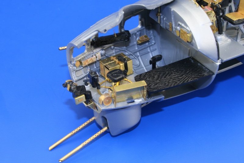 Eduard 49360 B-17G nose interior 1/48 Revell – zdjęcie 3