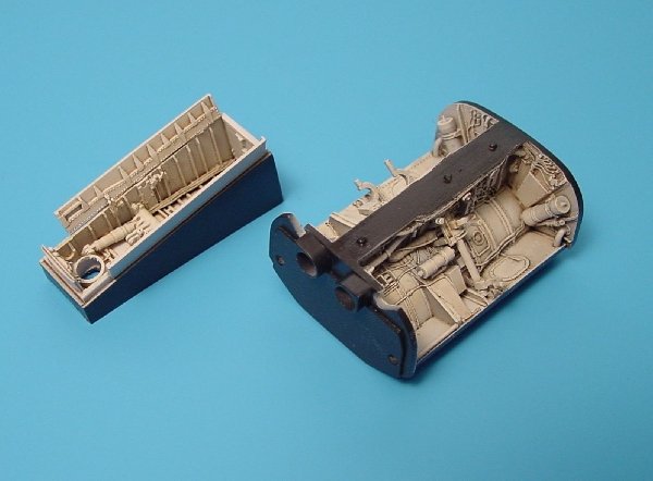 Baie de train d&amp;#39;atterrissage Aires 4173 F-8 CRUSADER 1/48 Hasegawa