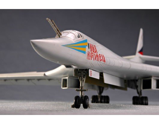 Trumpeter 01620 Tu-160 BLACKJACK 1/72 – image 4