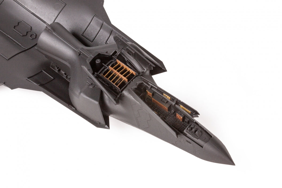 Eduard 73832 F-35B TAMIYA 1/72 – Bild 3