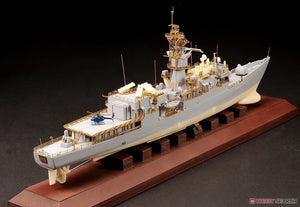 AFV Club SE70005 Chi Yang Class Frigate 1/700 – immagine 10