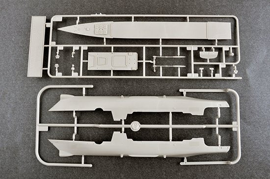 Trumpeter 06730 PLA Navy Type 052C Destroyer 1/700 – Bild 5