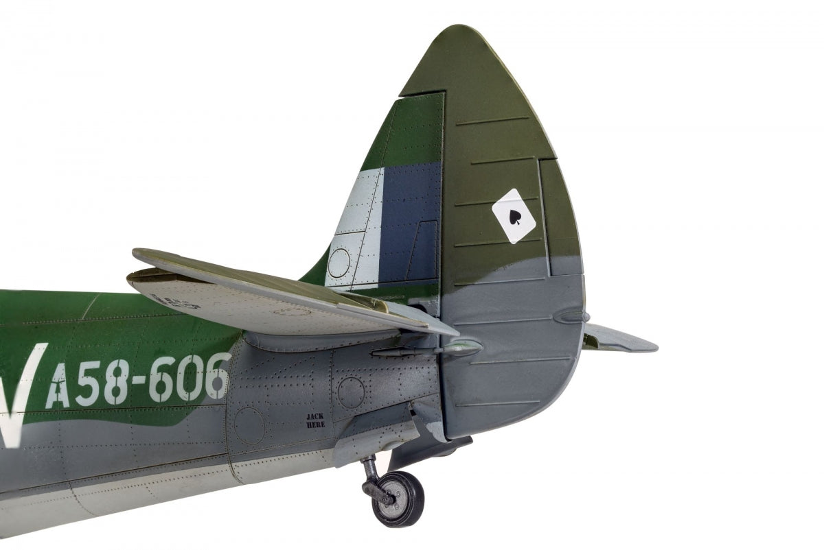 Airfix 17002 Supermarine Spitfire Mk.VIII 1/24 – immagine 6
