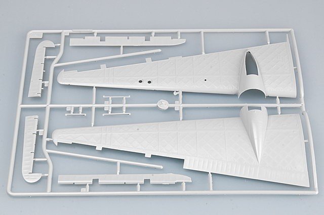 Trumpeter 02823 WELLINGTON Mk.III 1/48 – image 8