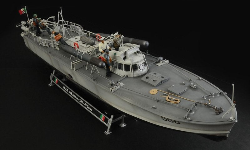 Italeri 5626 M.A.S. 563/568 with crew 1/35 – immagine 5