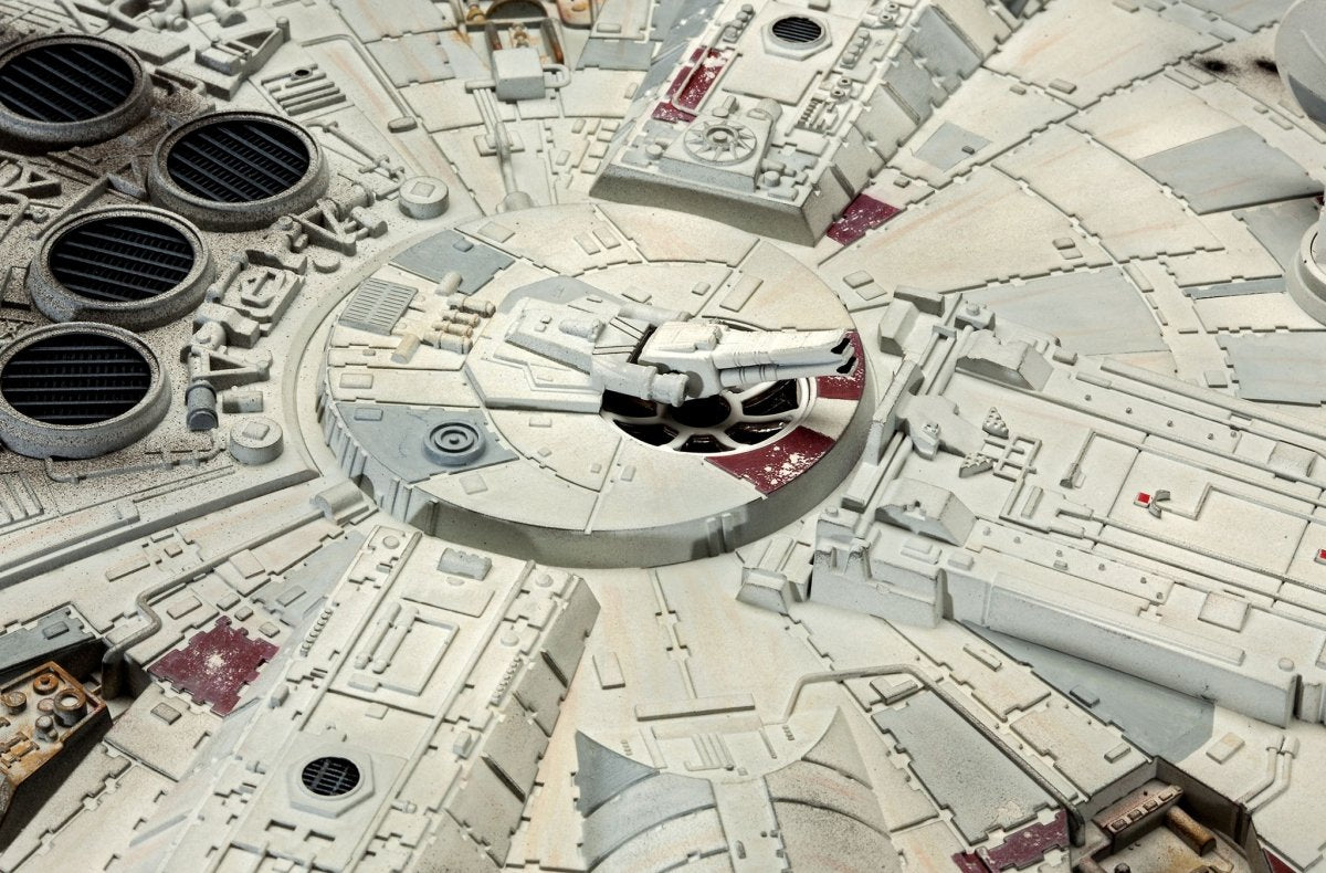 Revell 06718 Millennium Falcon 1/72 – image 6