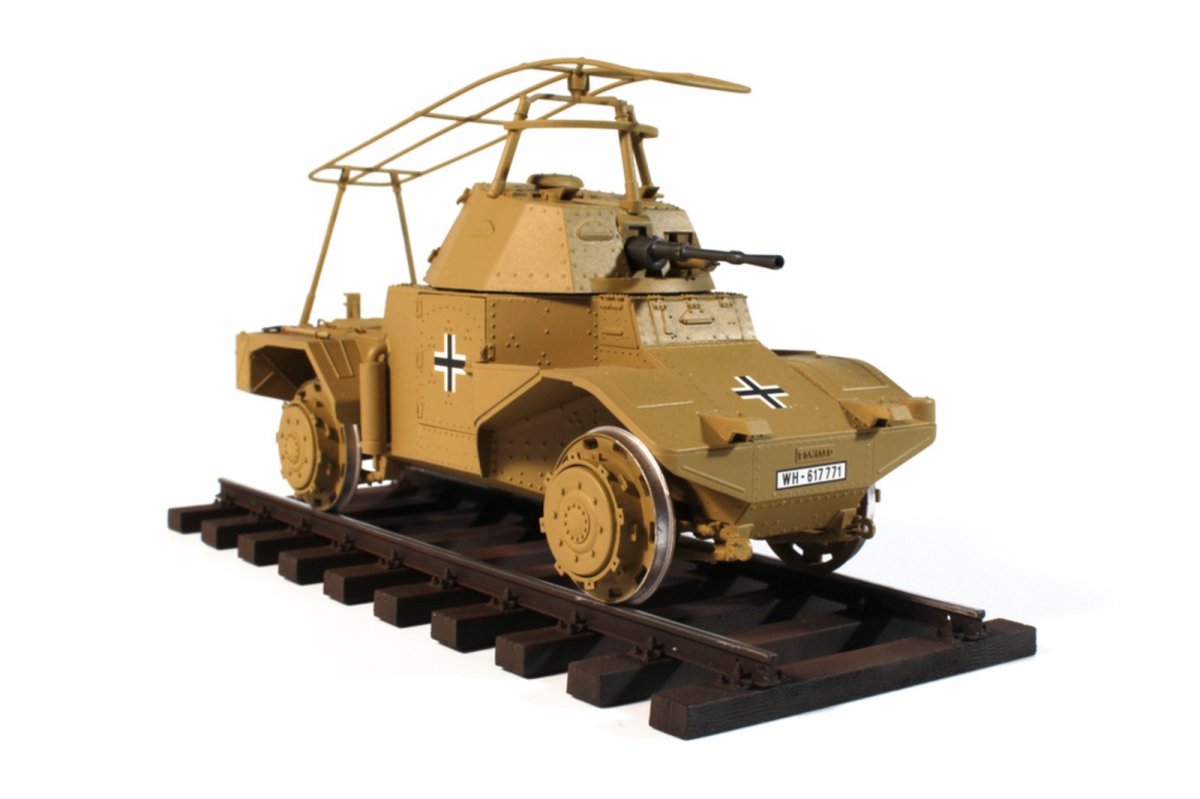 ICM 35376 Panzerspahwagen P 204 (f) Railway, WWII German Armoured Vehicle 1/35 – immagine 11