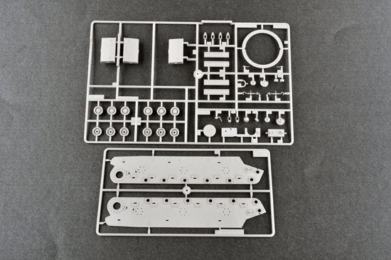 Trumpeter 09504 KV-7 soviétique (Objet 227) 1/35 – image 6
