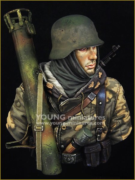 Young Miniatures YM1865 German Waffen SS with Panzerschreck 1/10 – imagen 8