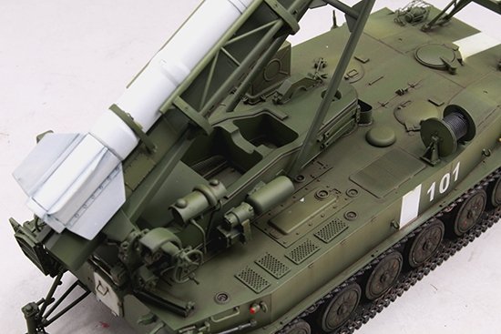 Trumpeter 09545 2P16 Launcher with Missile of 2k6 Luna (FROG-5) 1/35 – immagine 4