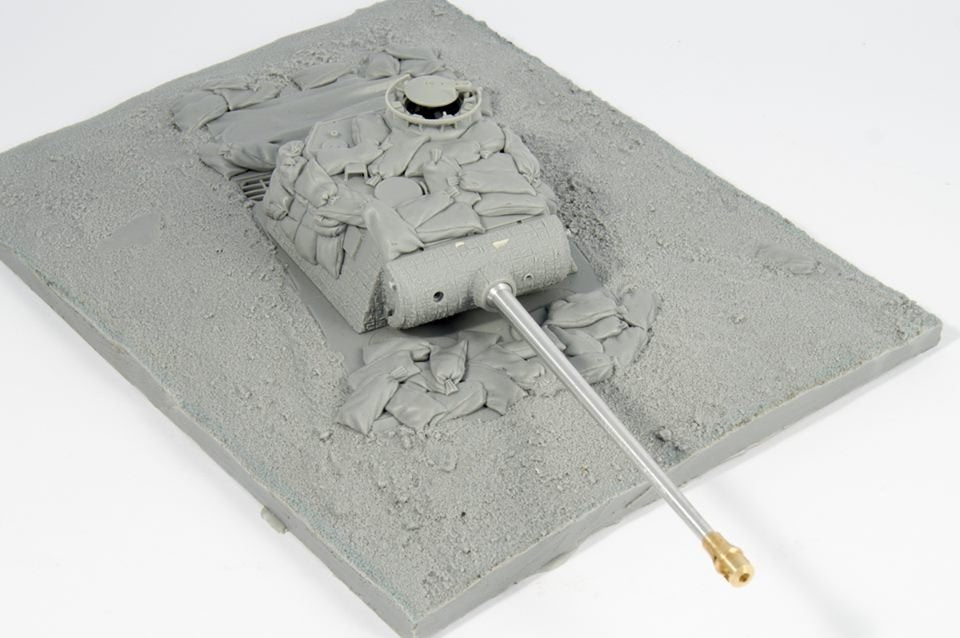Panzer Art RE35-348 Dug in Panther tank improvised “strong point” (Italian Front) 1/35 – immagine 2