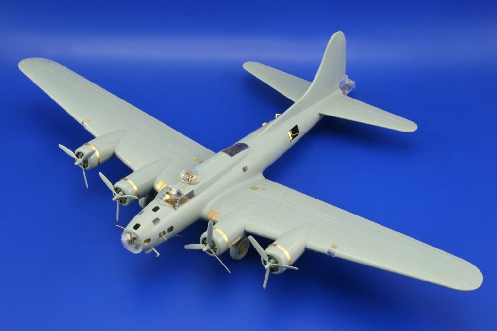 Eduard 72468 B-17E/ F exterior 1/72 ACADEMY MINICRAFT – immagine 2