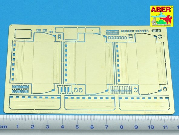 Aber 35A061 Zasobniki boczne do Cromwella, Centaura 1/35 – immagine 2