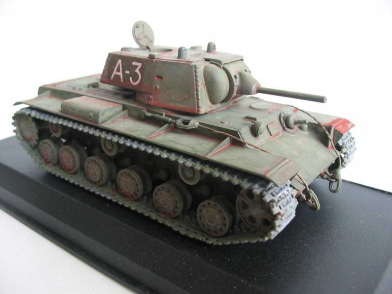 PST 72012 KV-1 Heavy Tank 1/72 – zdjęcie 2