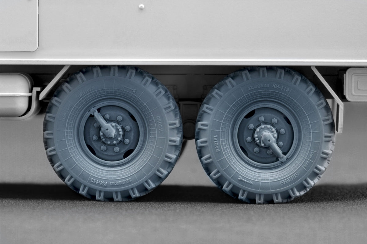 ScaleX WM 35017 ZIL 131 Ordinary wheel set (for ICM) 1/35