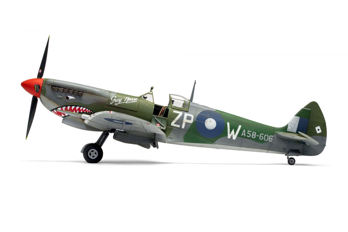 Airfix 17002 Supermarine Spitfire Mk.VIII 1/24 – immagine 3