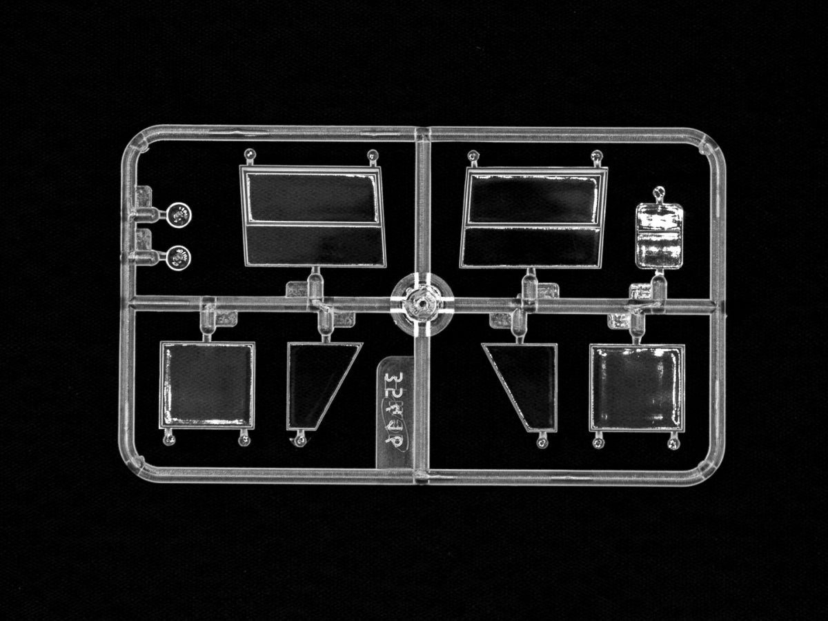 ICM DS3523 Sankas WWII Wehrmacht Ambulance Trucks 1/35 – Bild 24