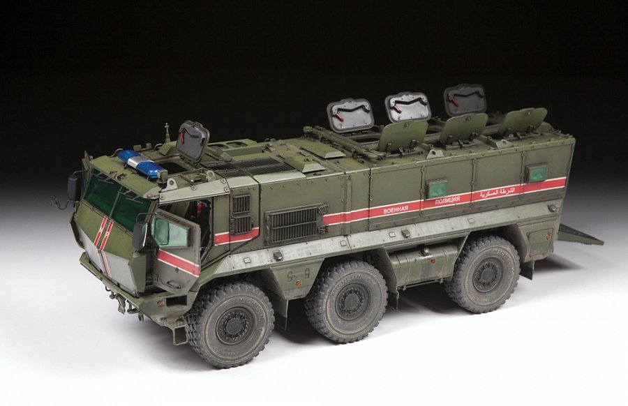 Zvezda 3701 Russian armored vehicle Typhoon-K 1/35 – immagine 5