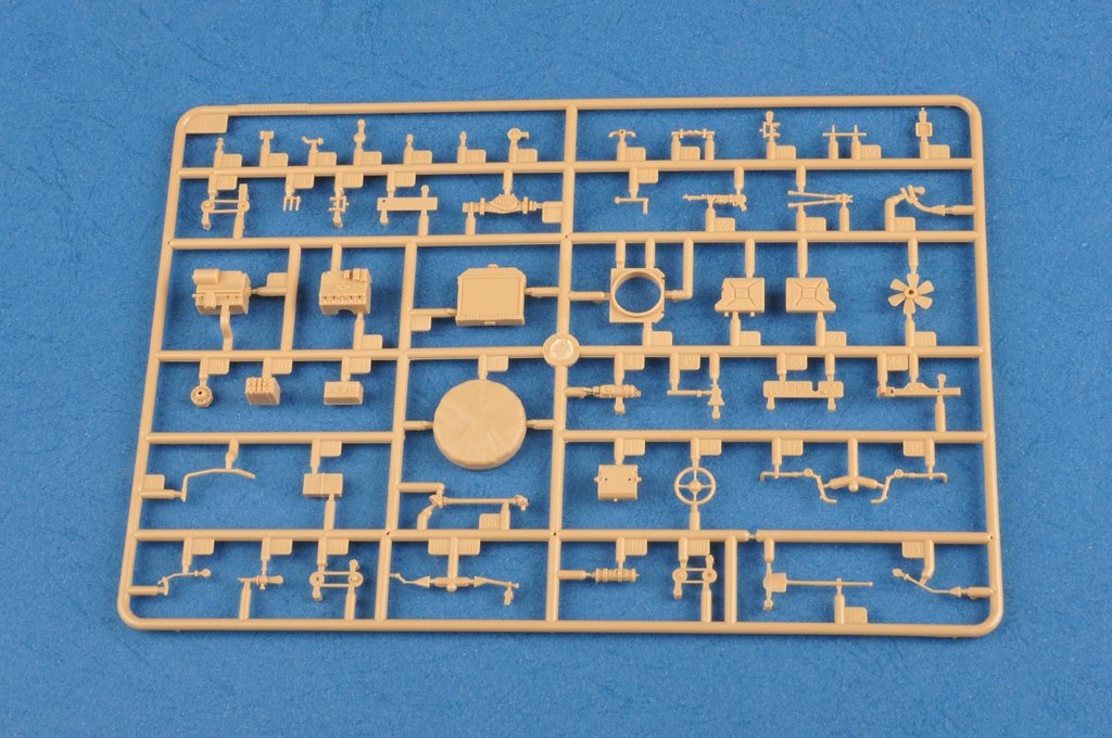 Hobby Boss 83815 German Sd.Kfz.222 Leichter Panzerspahwagen (1st Series) 1/35 – Bild 8