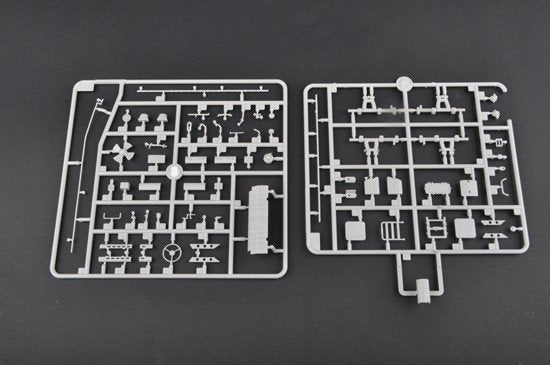 Trumpeter 01576 BTR-60P BTR-60PU 1/35 – zdjęcie 10