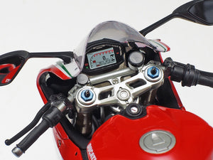 Tamiya 14132 Ducati 1199 Panigale S Tricolore 1/12 – immagine 7