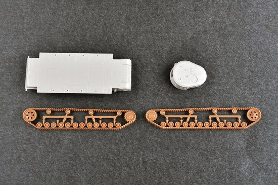 Trumpeter 07150 Soviet T-28 Medium Tank (Welded) 1/72 – image 6