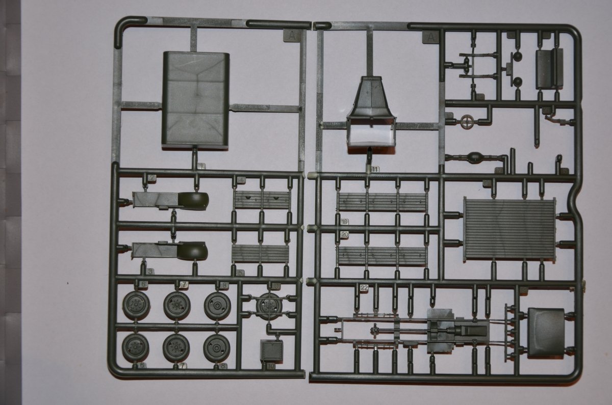 First to Fight PL011- Polski Fiat 621 L 1/72 – zdjęcie 3