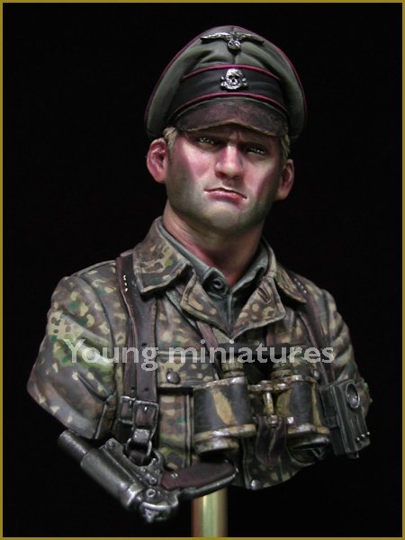 Young Miniatures YM1831 German Waffen SS Officer 1944 1/10 – immagine 7