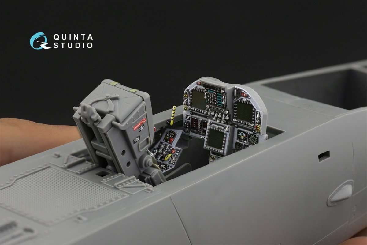 Quinta Studio QD32109 F/A-18C Late 3D-Printed &amp;amp; coloured Interior on decal paper (Academy) 1/32 – Bild 8